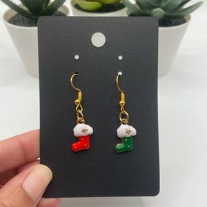 🎄Mismatched Christmas Stocking Gold Plated Enamel Drop Earrings